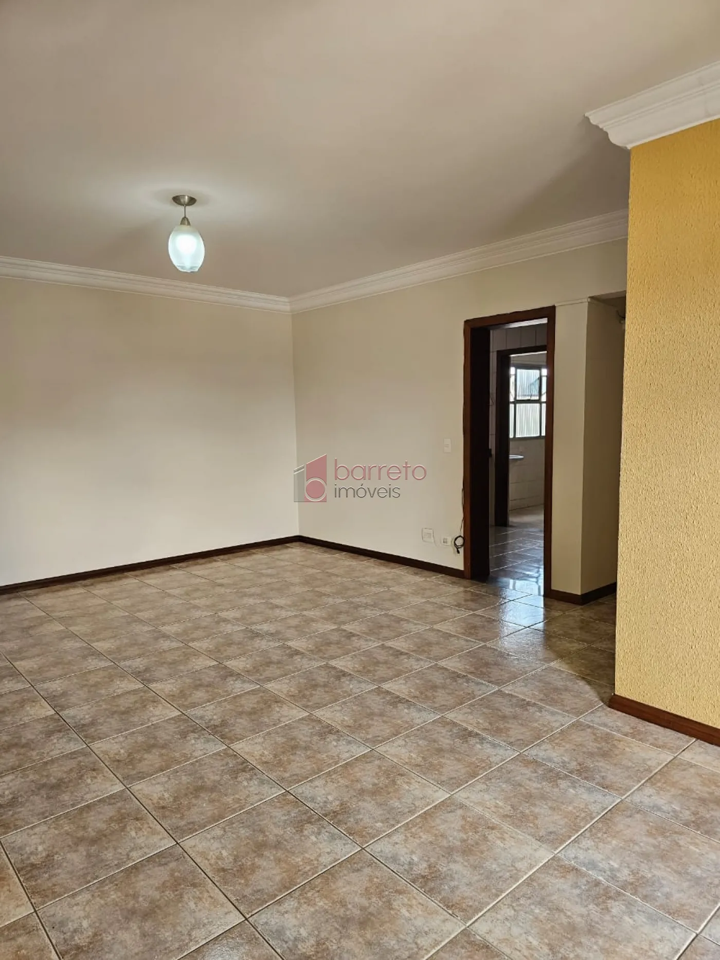 Comprar Apartamento / Padrão em Jundiaí R$ 600.000,00 - Foto 2