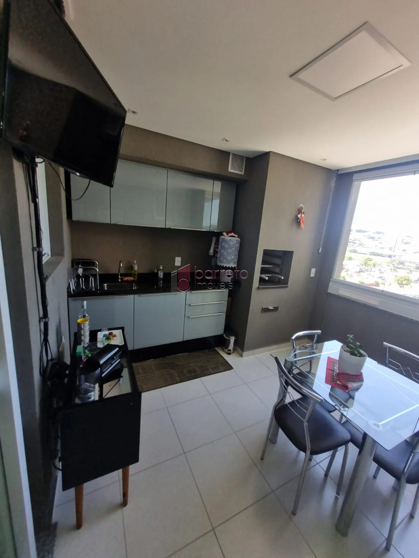 Alugar Apartamento / Padrão em Jundiaí R$ 4.200,00 - Foto 1