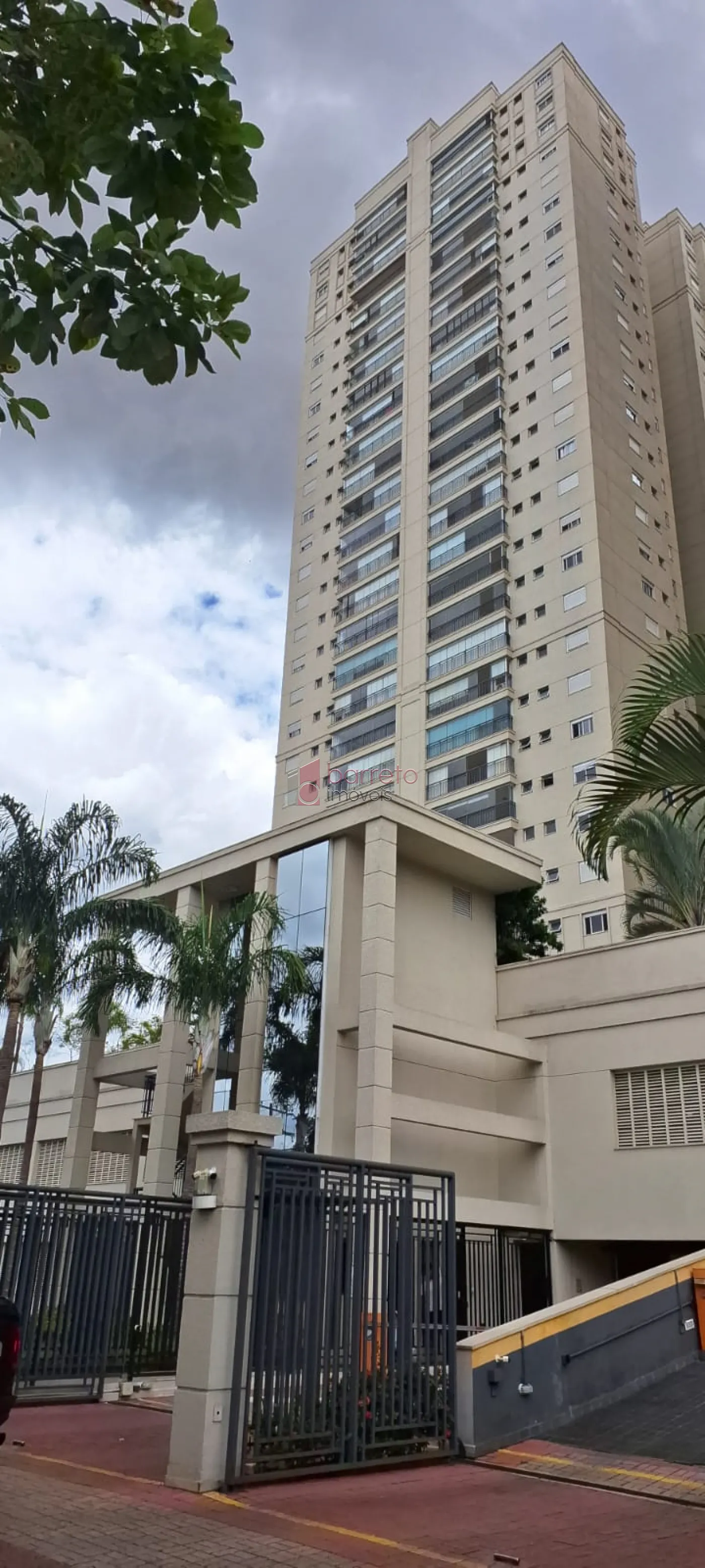 Comprar Apartamento / Alto Padrão em Jundiaí R$ 1.350.000,00 - Foto 1