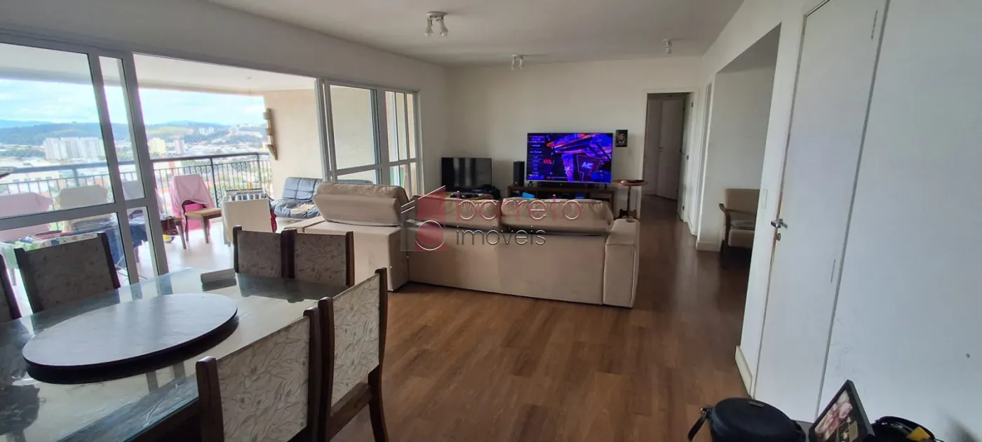 Comprar Apartamento / Alto Padrão em Jundiaí R$ 1.350.000,00 - Foto 2