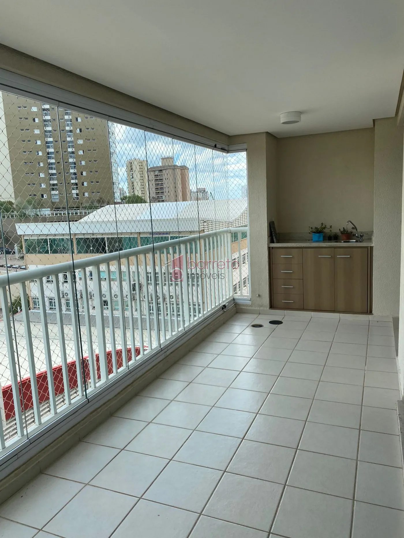 Comprar Apartamento / Padrão em Jundiaí R$ 1.010.000,00 - Foto 3