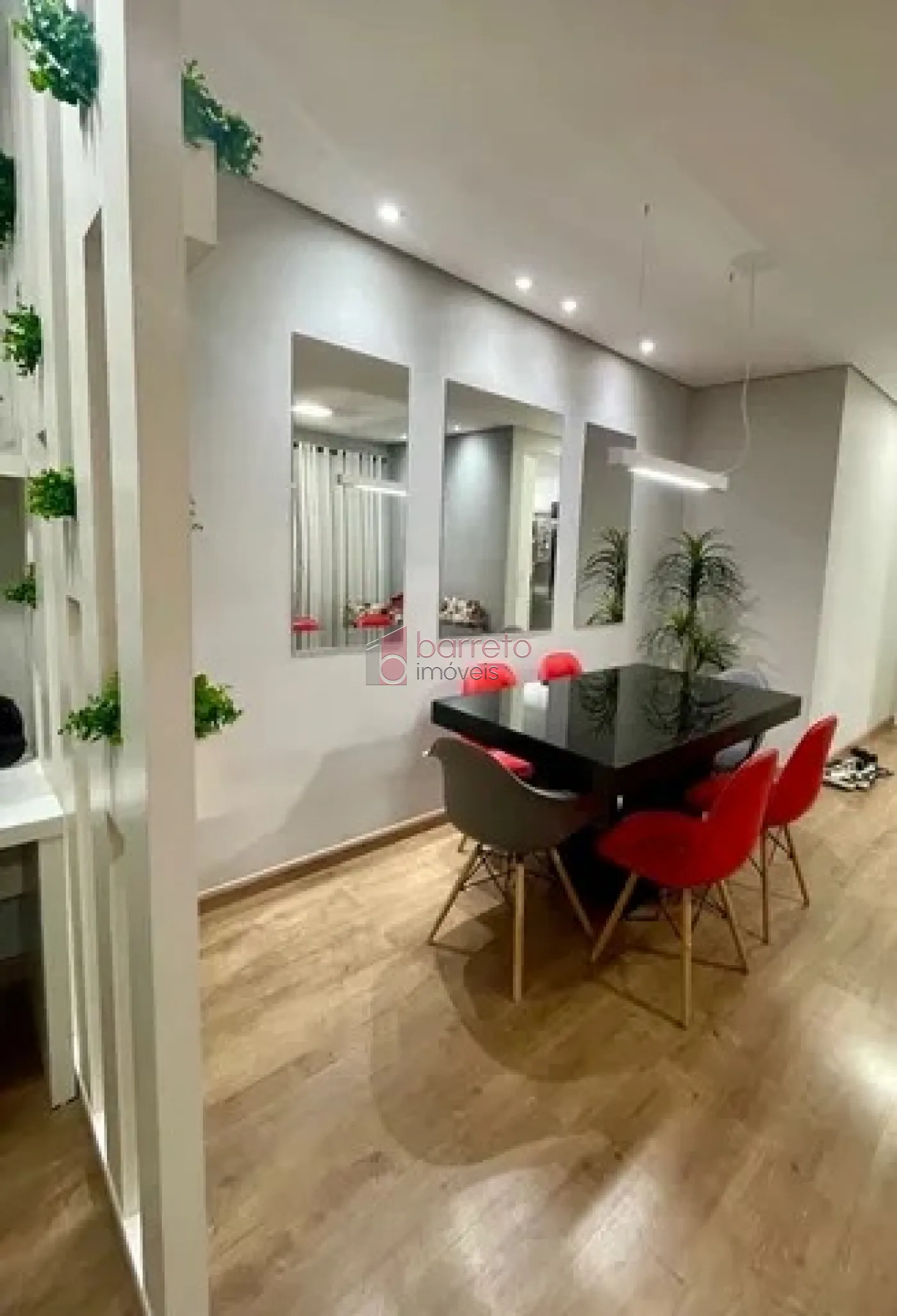 Comprar Apartamento / Padrão em Jundiaí R$ 610.000,00 - Foto 2