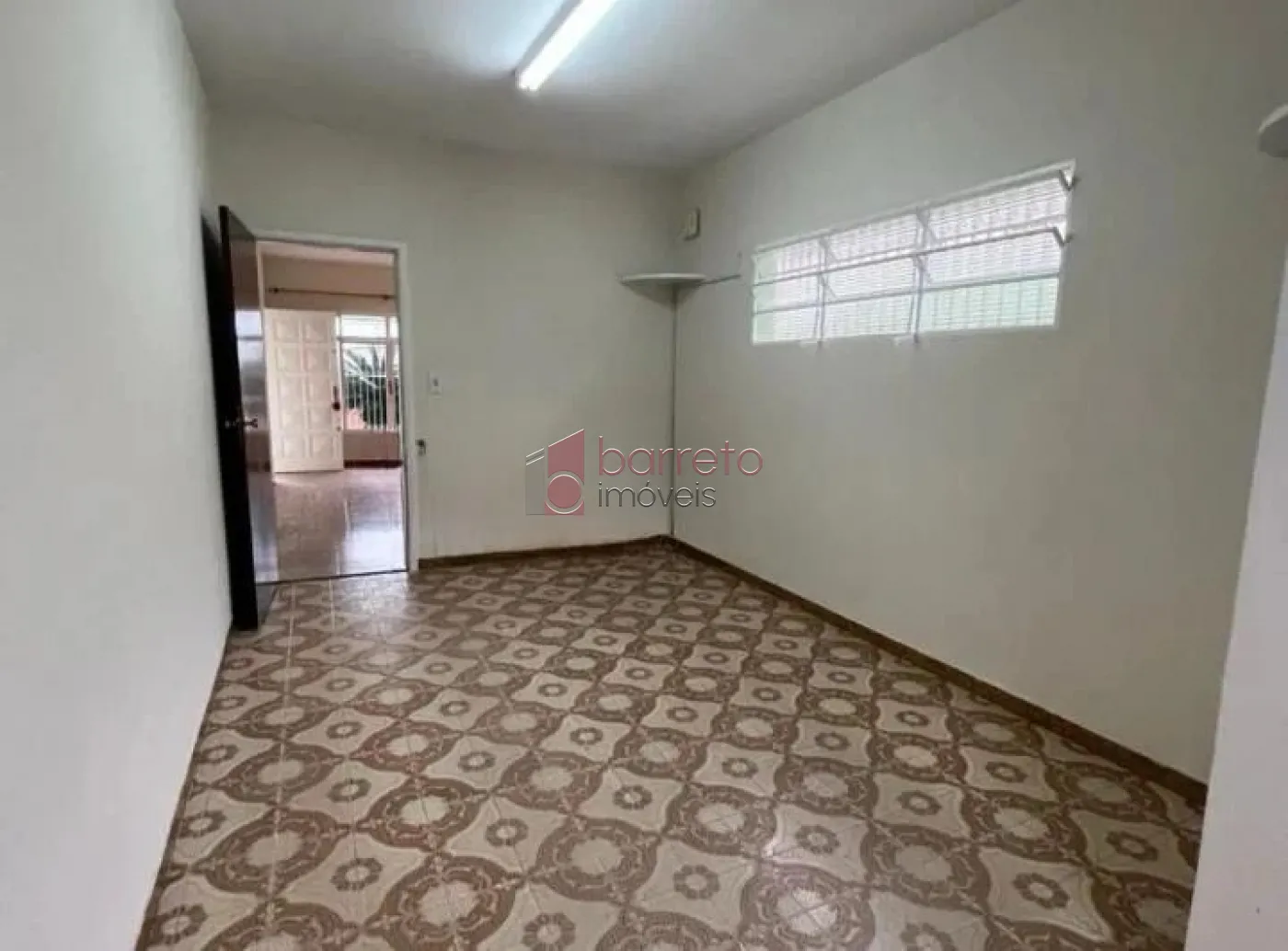 Comprar Casa / Padrão em Jundiaí R$ 700.000,00 - Foto 2