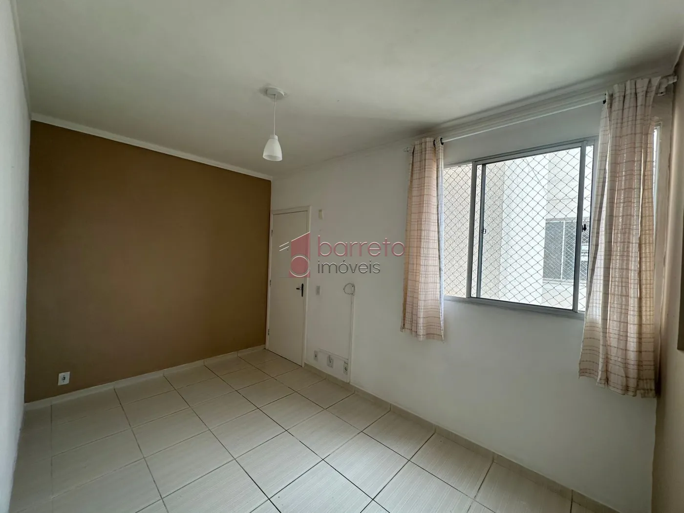 Comprar Apartamento / Padrão em Jundiaí R$ 235.000,00 - Foto 2