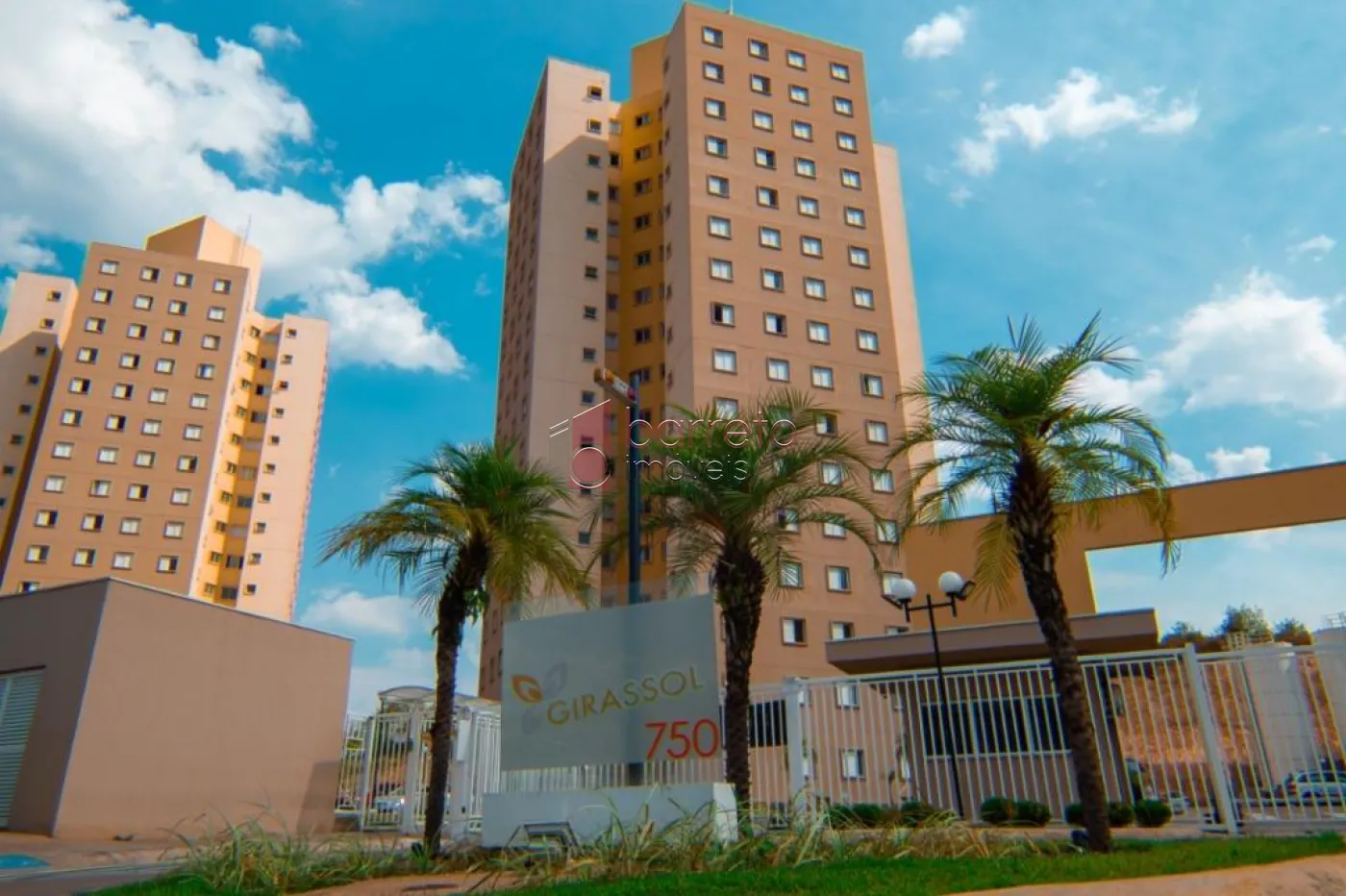 Comprar Apartamento / Padrão em Jundiaí R$ 264.000,00 - Foto 2