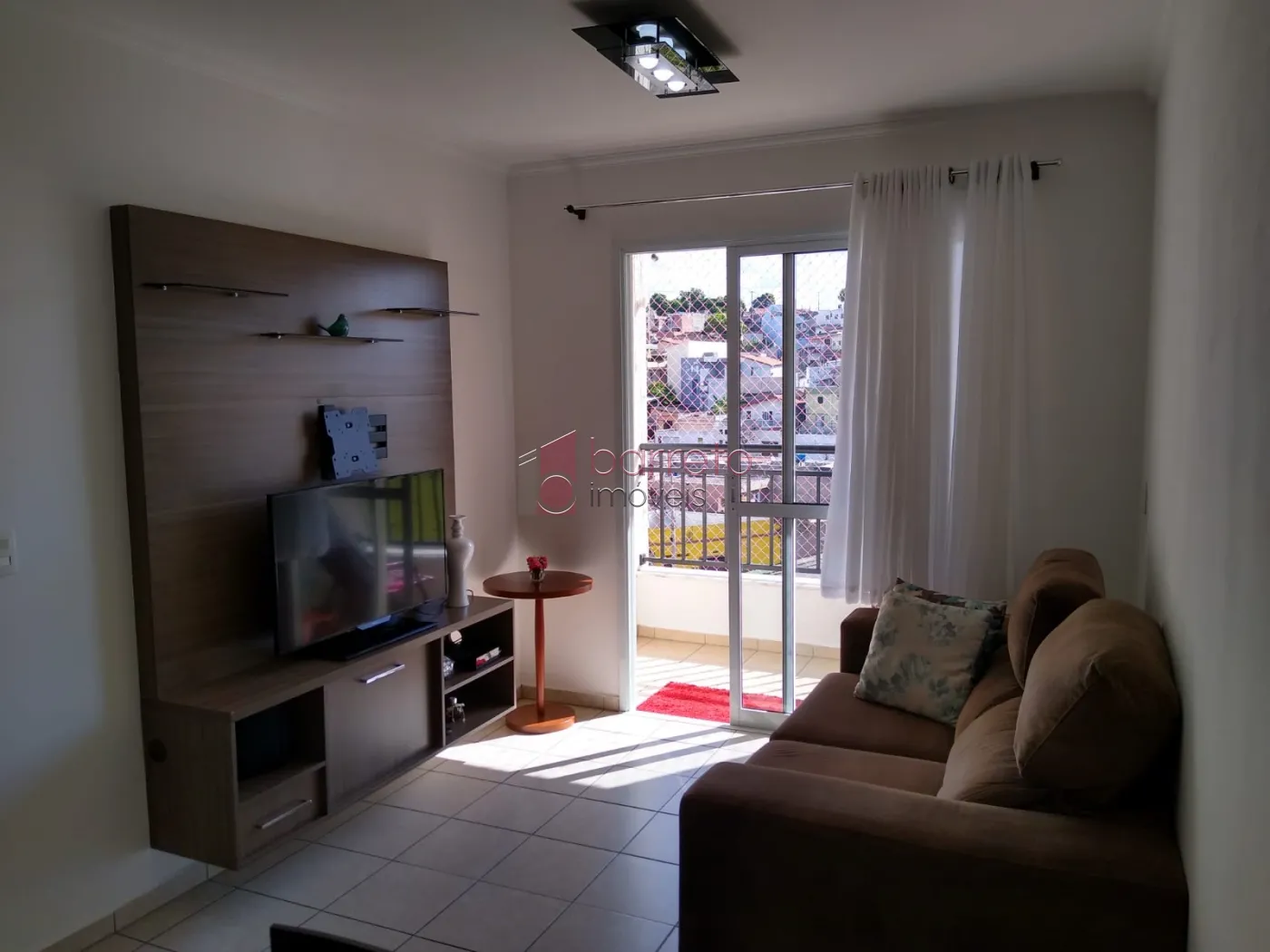 Comprar Apartamento / Padrão em Jundiaí R$ 550.000,00 - Foto 1
