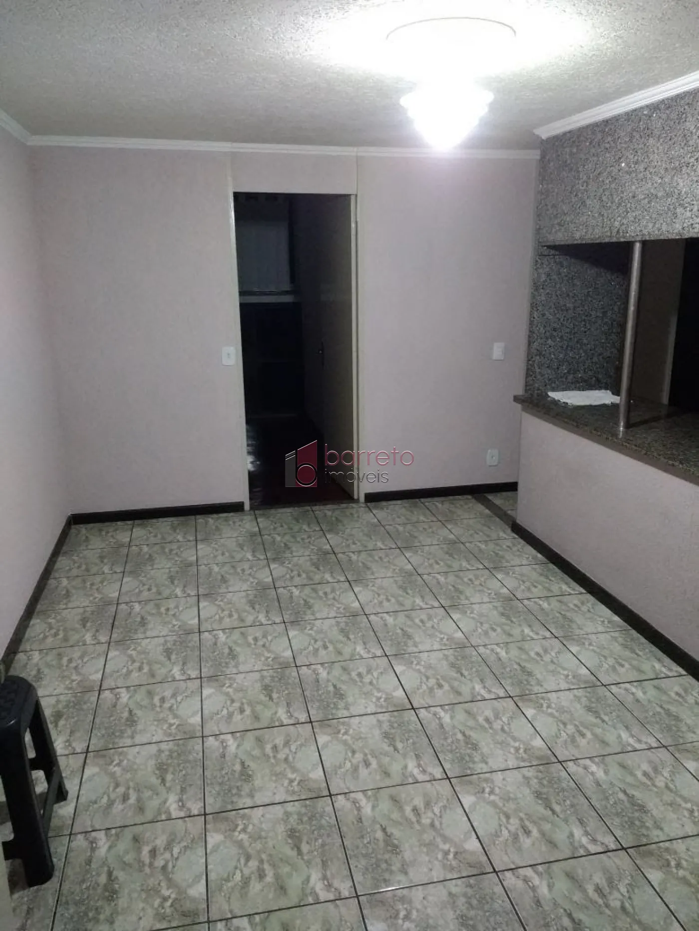 Comprar Apartamento / Padrão em Jundiaí R$ 298.000,00 - Foto 2