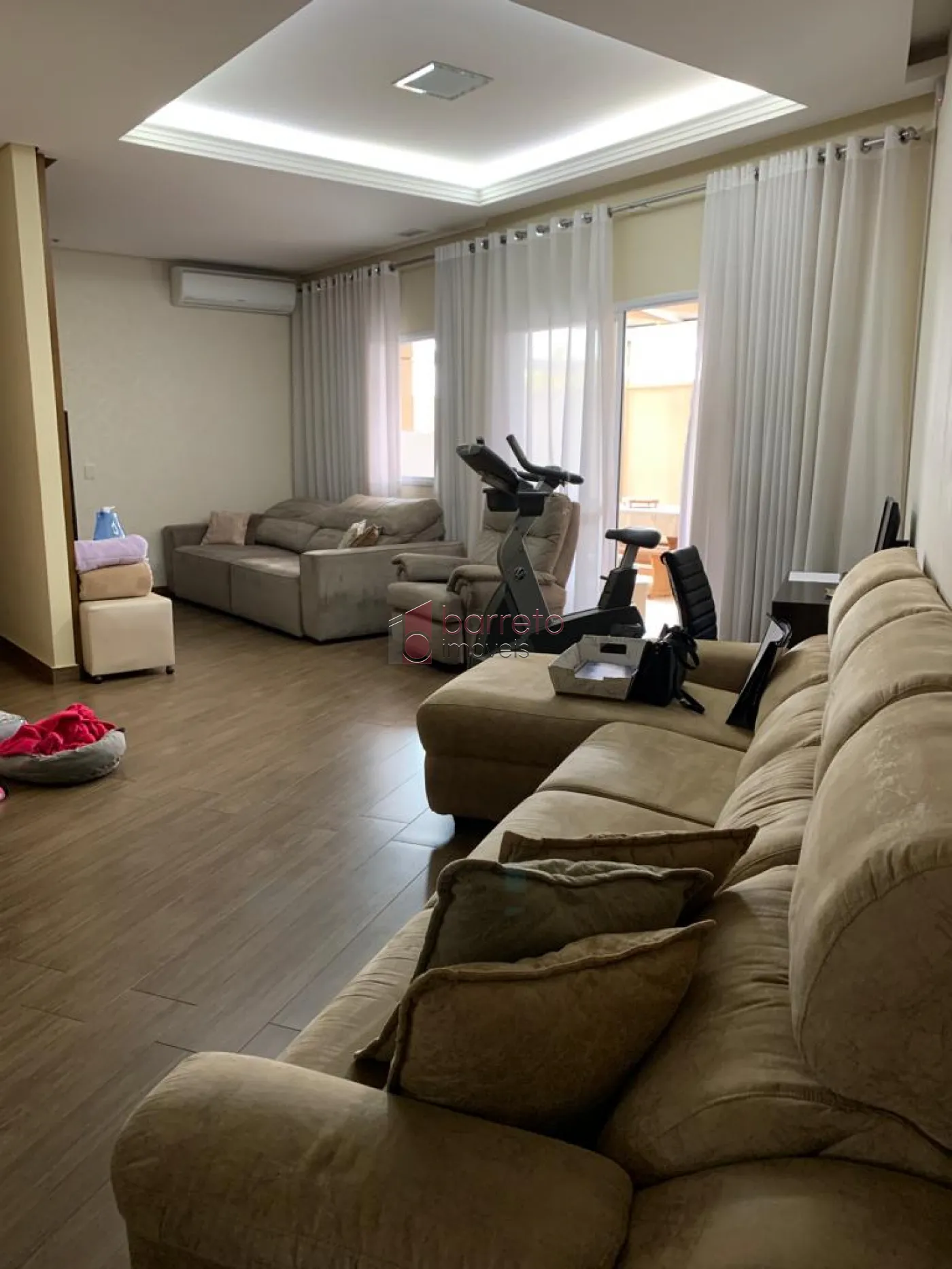 Comprar Apartamento / Térreo em Jundiaí R$ 1.400.000,00 - Foto 2