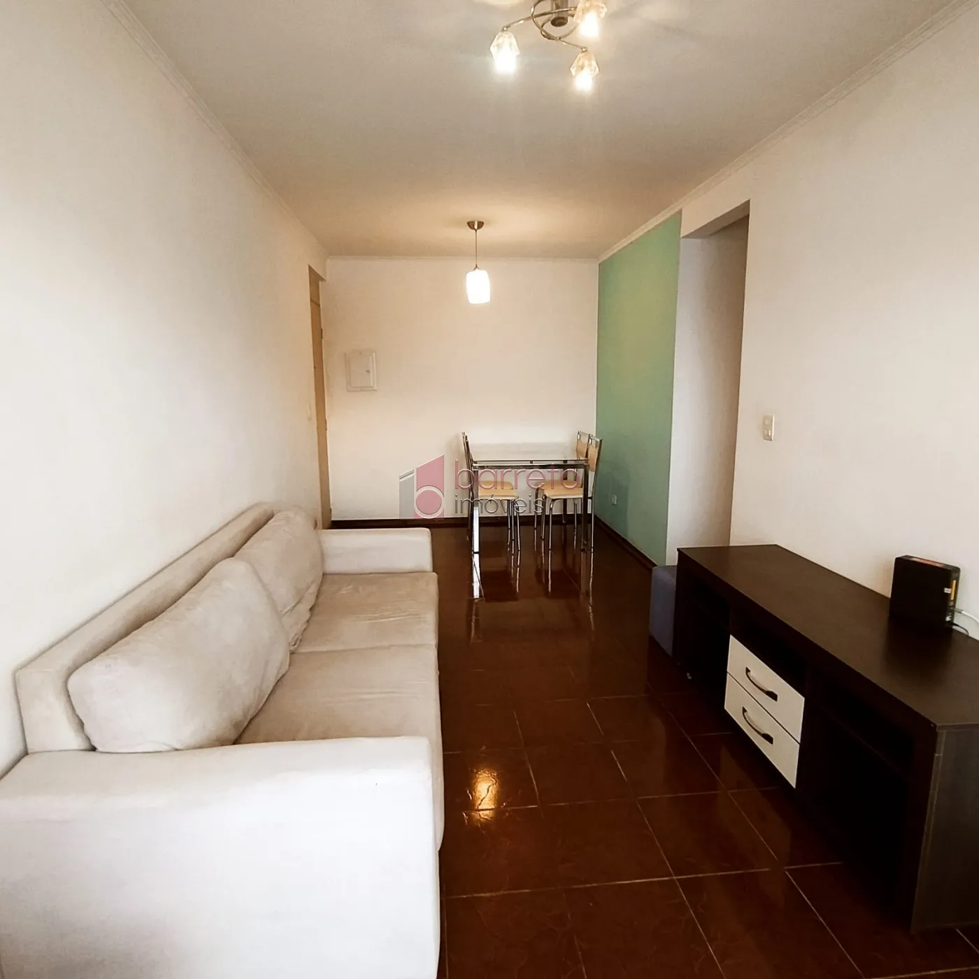 Comprar Apartamento / Padrão em Jundiaí R$ 310.000,00 - Foto 2