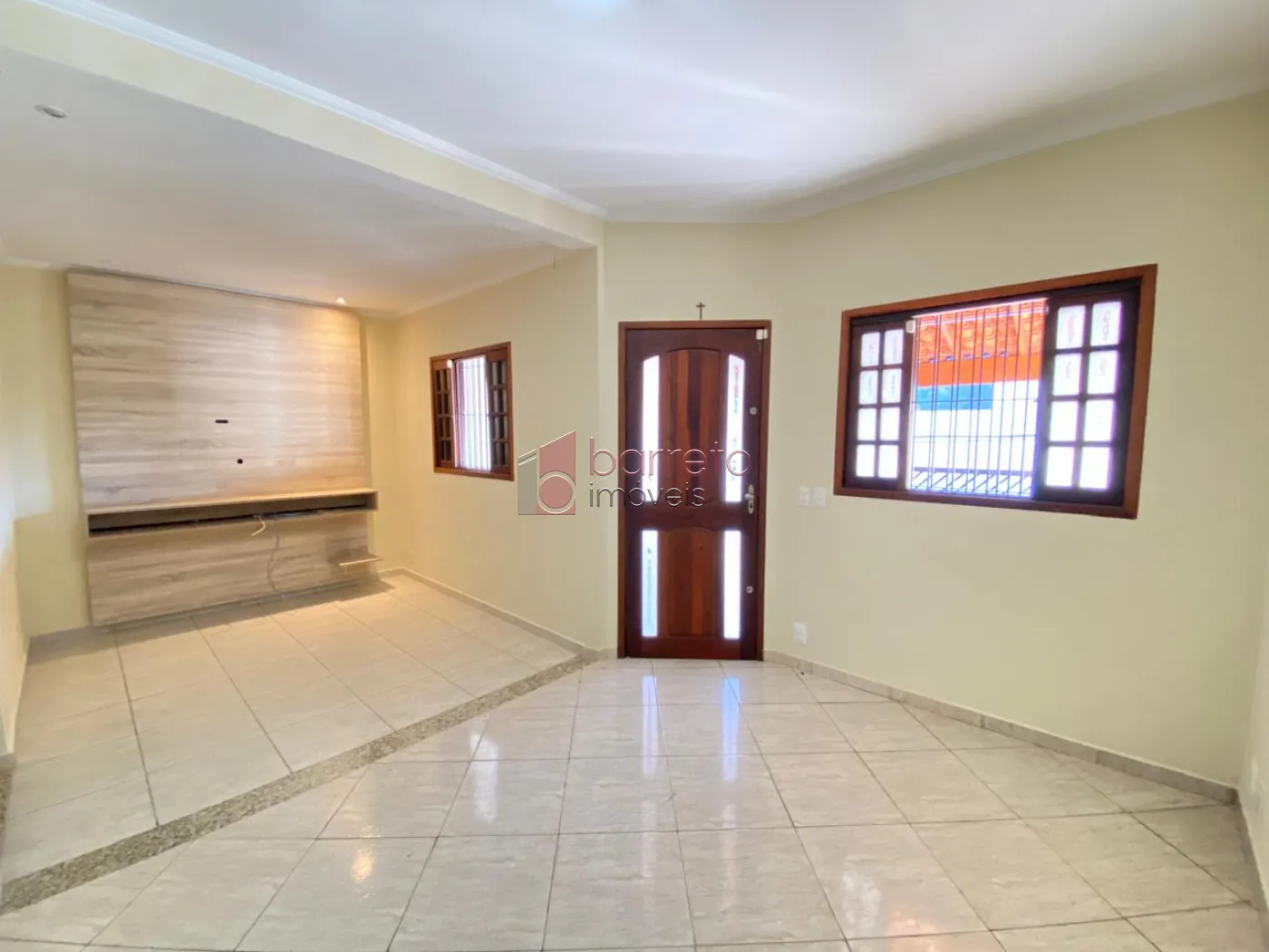 Comprar Casa / Padrão em Jundiaí R$ 638.000,00 - Foto 2