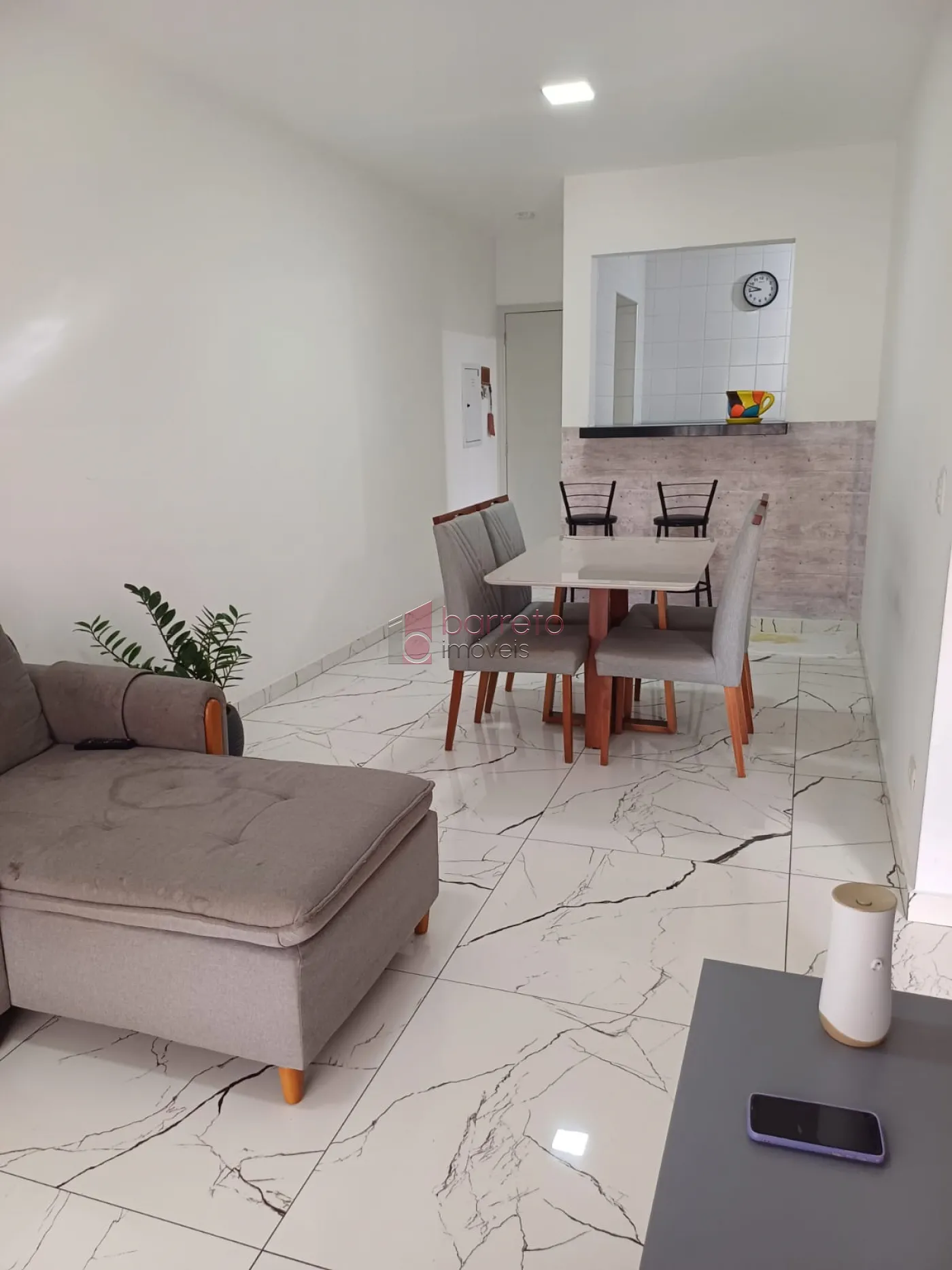 Comprar Apartamento / Padrão em Jundiaí R$ 495.000,00 - Foto 3