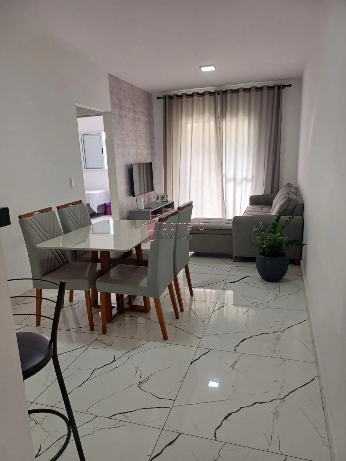 Comprar Apartamento / Padrão em Jundiaí R$ 495.000,00 - Foto 1