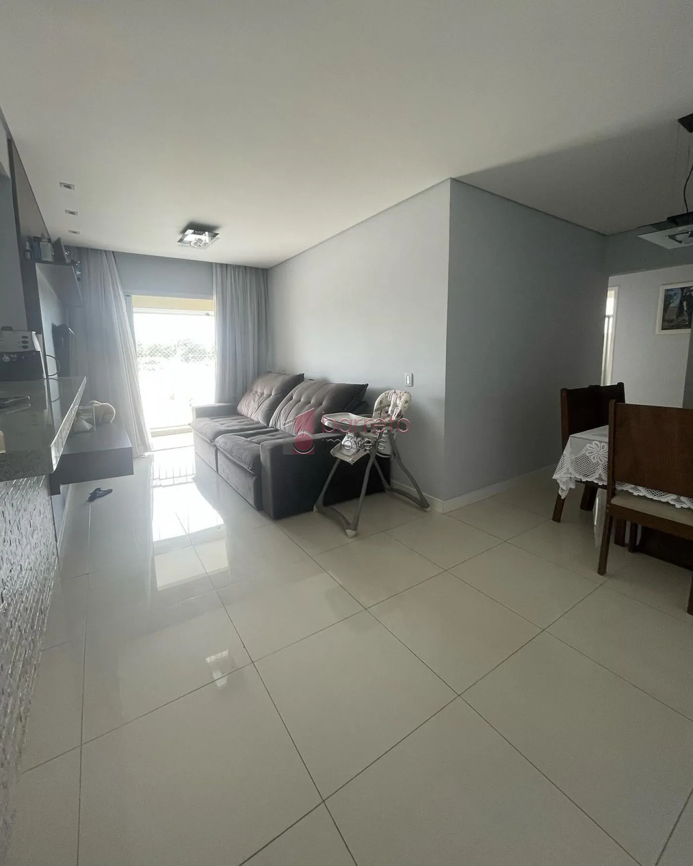 Comprar Apartamento / Padrão em Jundiaí R$ 580.000,00 - Foto 2