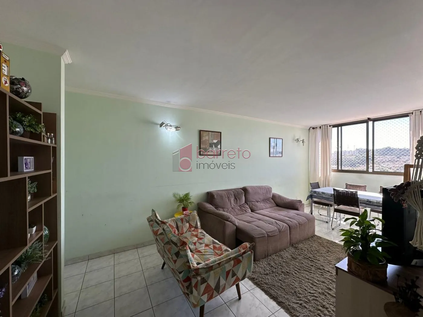 Comprar Apartamento / Padrão em Jundiaí R$ 650.000,00 - Foto 2