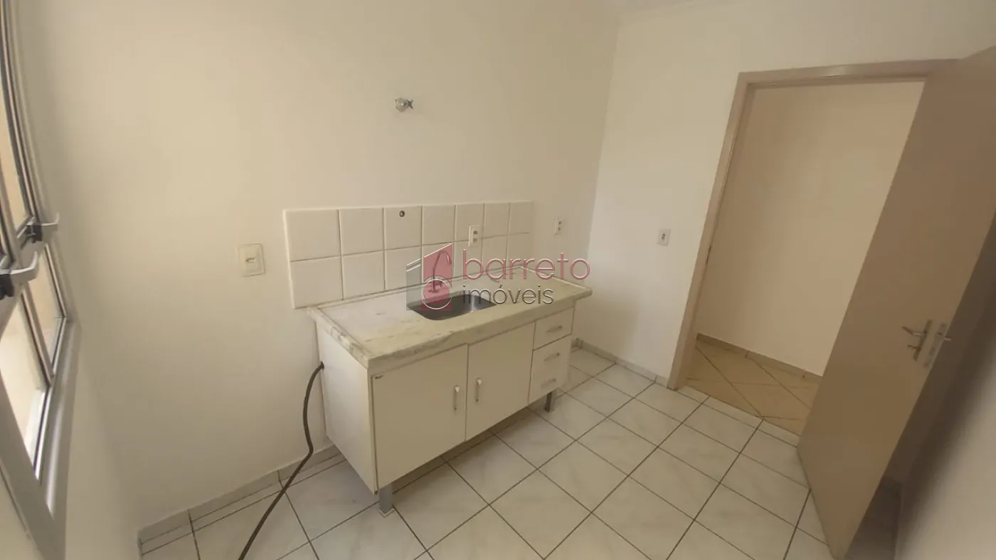 Alugar Apartamento / Padrão em Jundiaí R$ 1.400,00 - Foto 2