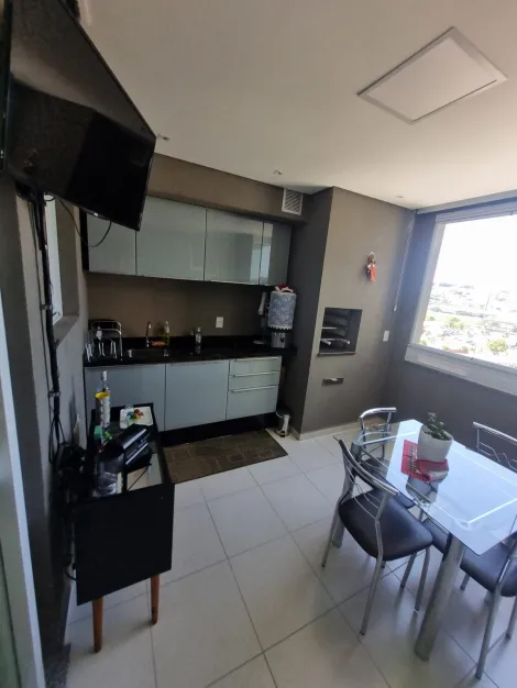Apartamento / Padrão em Jundiaí Alugar por R$4.200,00