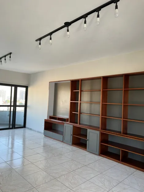 Apartamento / Padrão em Jundiaí , Comprar por R$890.000,00