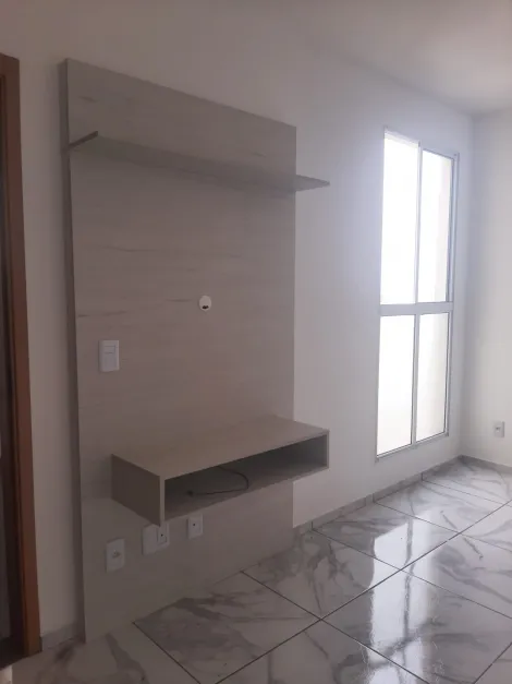 Apartamento / Padrão em Jundiaí Alugar por R$1.700,00